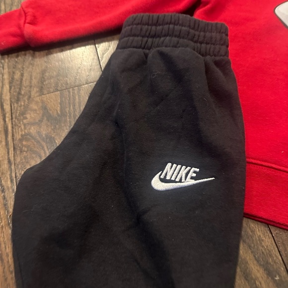 2T Nike Bundle - Picture 2 of 7